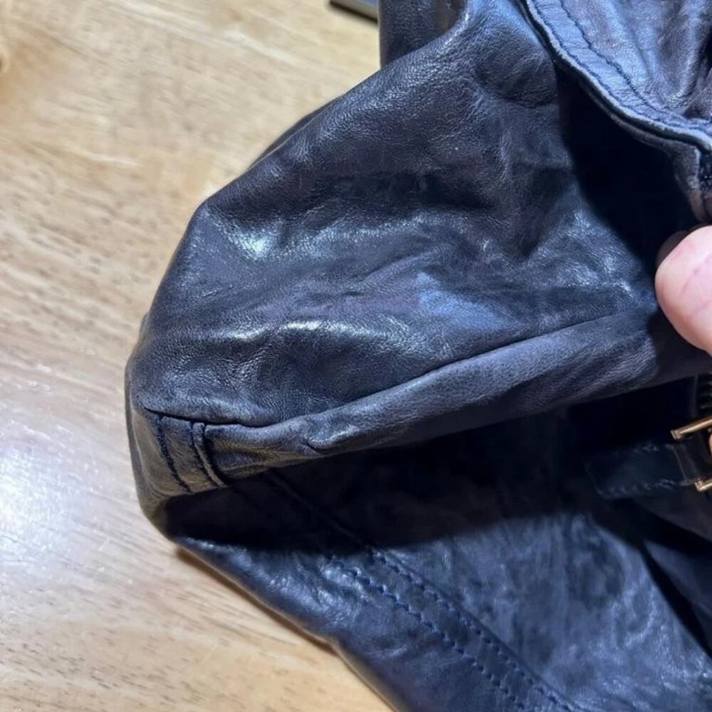 Authenticate Givenchy Pepe Black Wrinkled Sheepskin Leather Crossbody Handbag - Picture 16 of 16